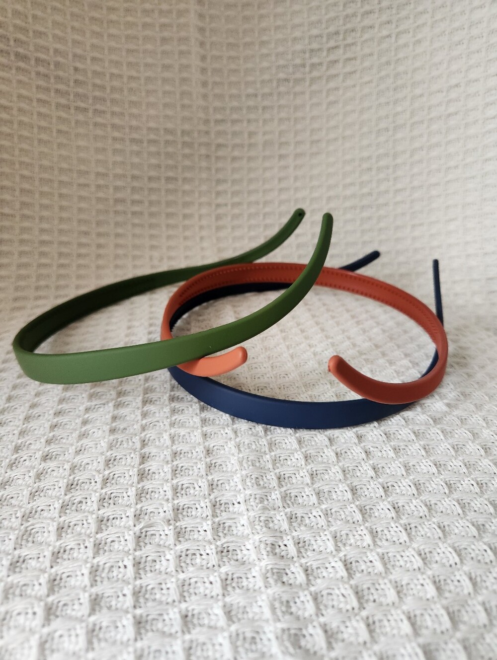2/$20 Hair Accessory Bundle - Picture 2 of 5
